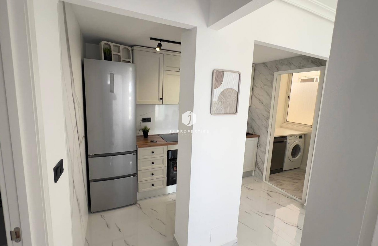 Tweedehands - Penthouse -
Orihuela Costa - La Zenia