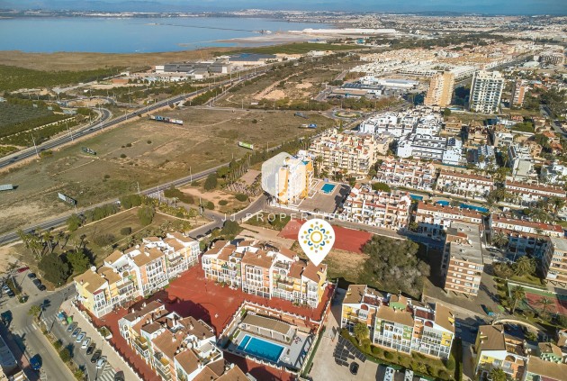 Z drugiej ręki - Mieszkanie w bloku -
Torrevieja - Costa Blanca