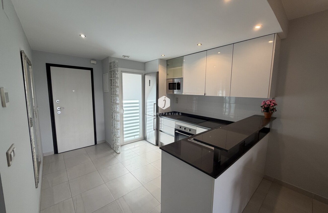 Aus zweiter Hand - Wohnung -
La Zenia - Secreto de la Zenia