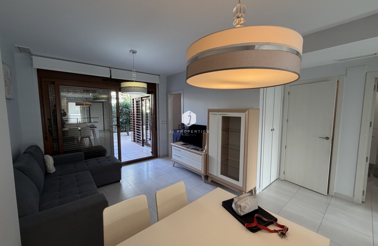 Aus zweiter Hand - Wohnung -
La Zenia - Secreto de la Zenia