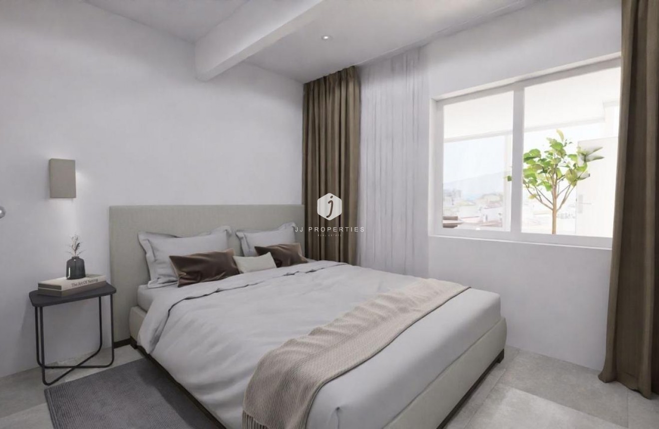 Aus zweiter Hand - Wohnung -
Torrevieja - Paseo maritimo