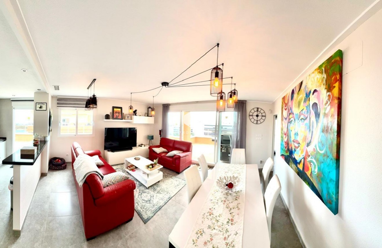 Tweedehands - Appartement / flat -
Orihuela Costa - Villamartín-las Filipinas