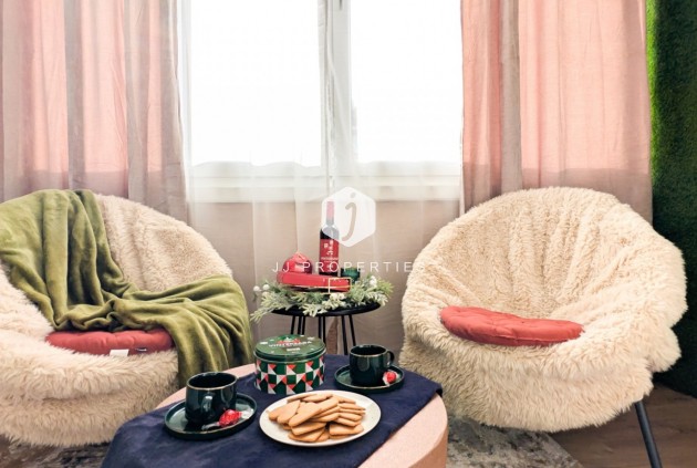 Resale - Apartment / flat -
Torrevieja - Costa Blanca