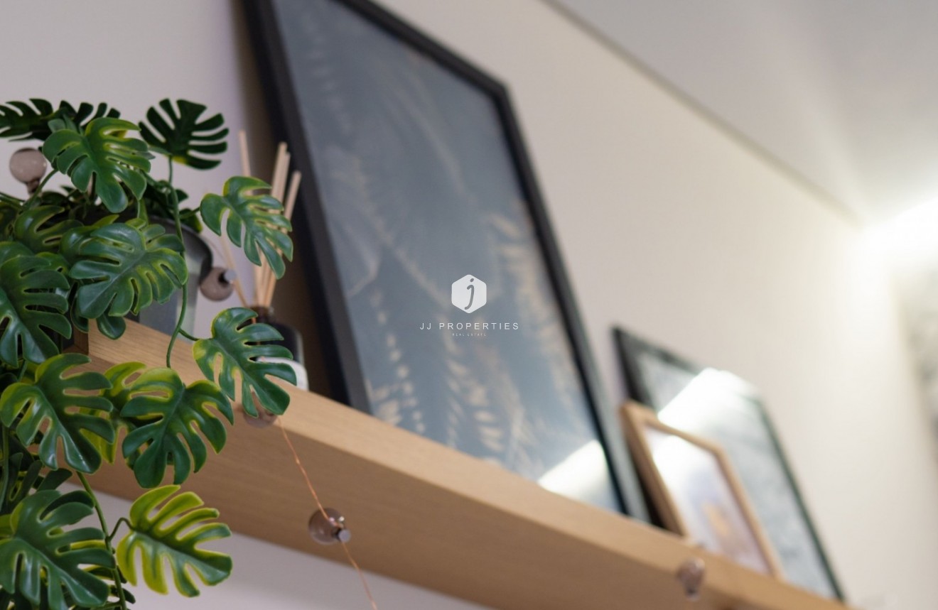 Resale - Apartment / flat -
Torrevieja - Costa Blanca