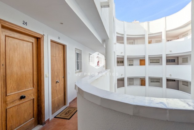 Resale - Apartment / flat -
Torrevieja - Costa Blanca