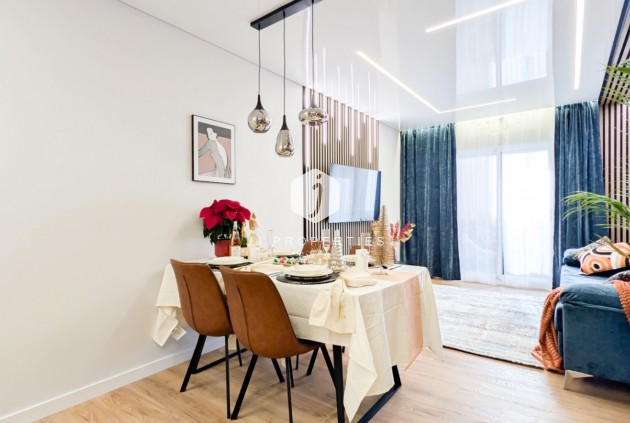 Resale - Apartment / flat -
Torrevieja - Costa Blanca