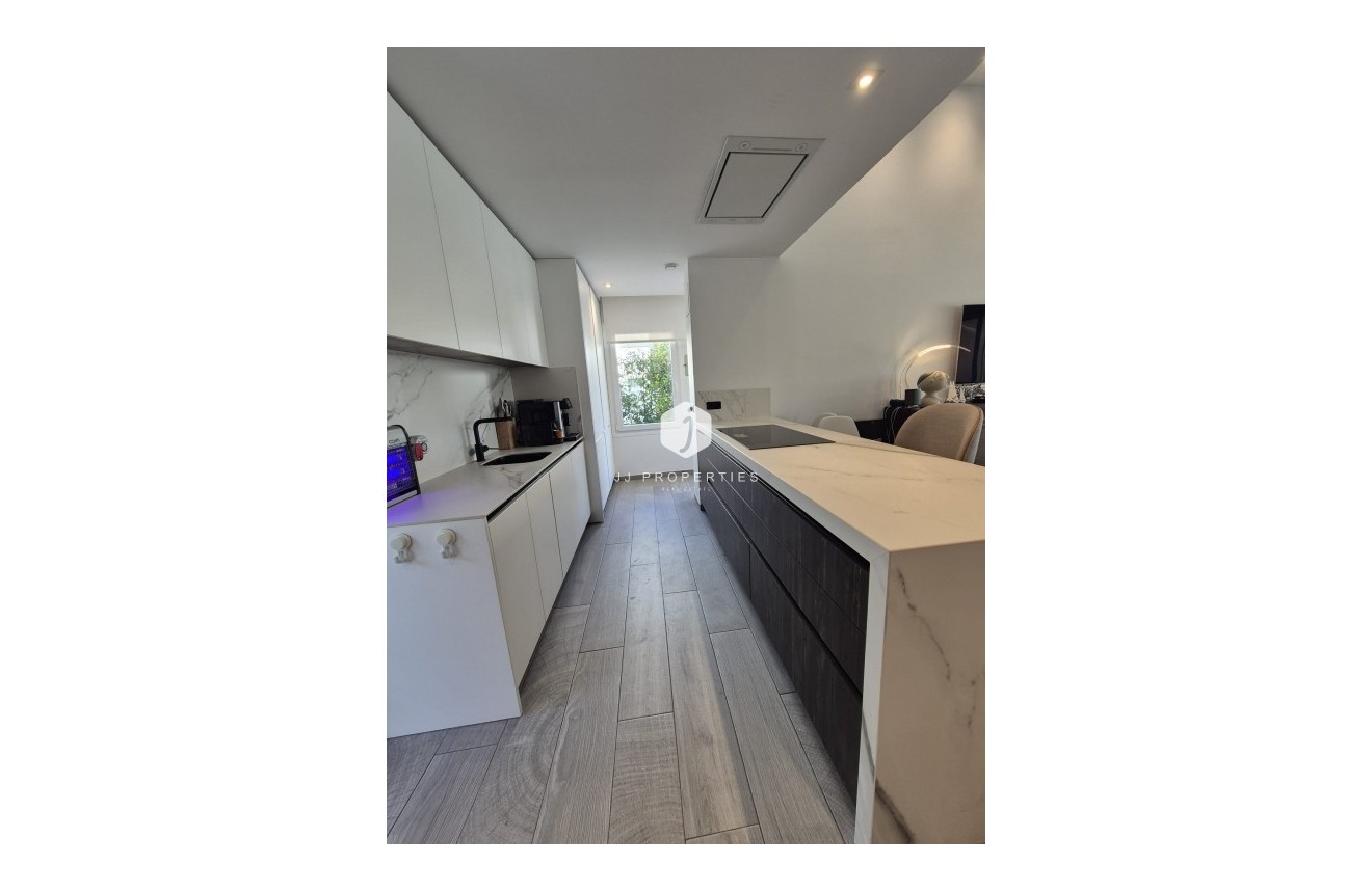 Segunda mano - Villa -
La Finca Golf Resort - Inland