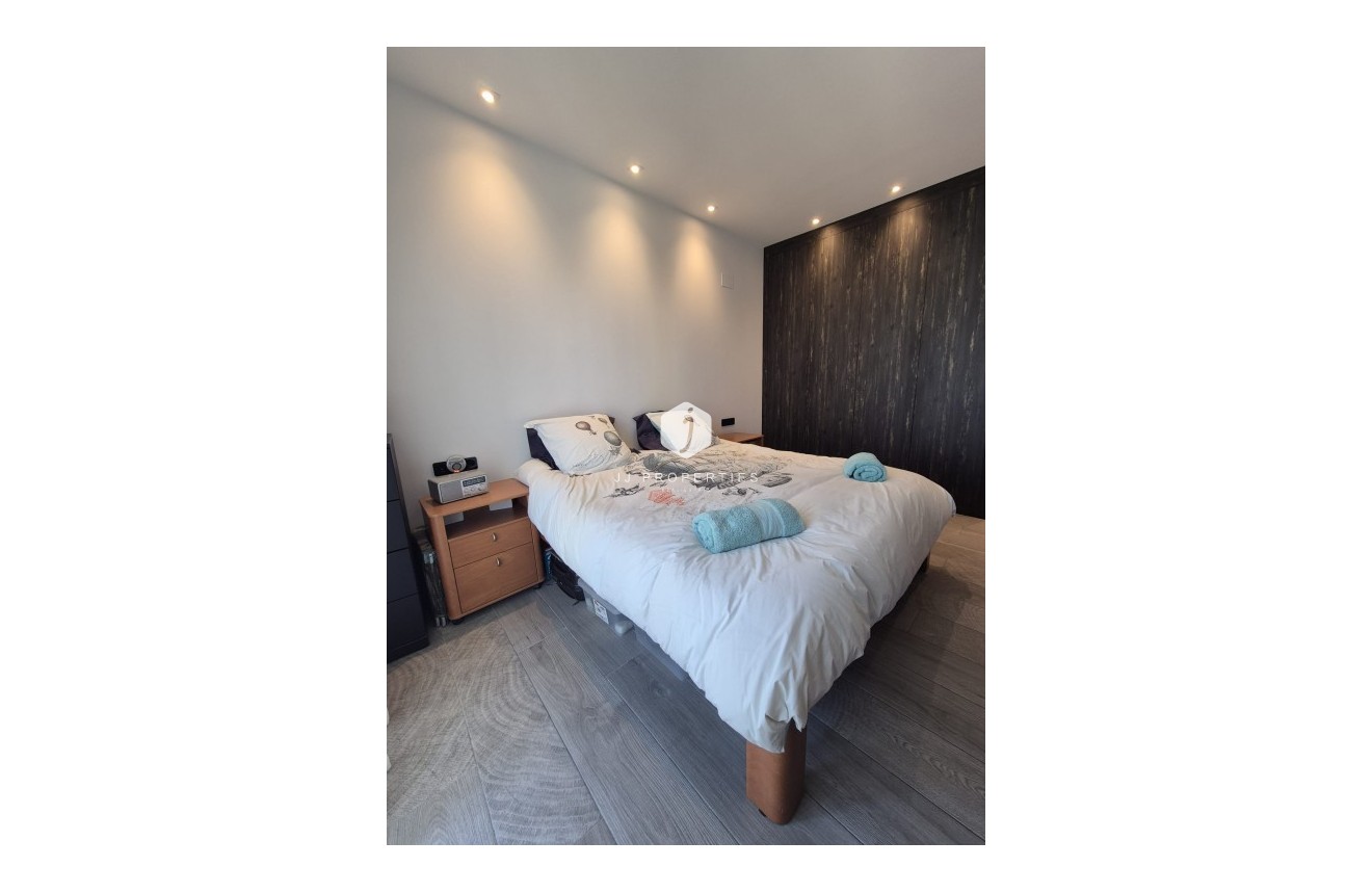 Segunda mano - Villa -
La Finca Golf Resort - Inland