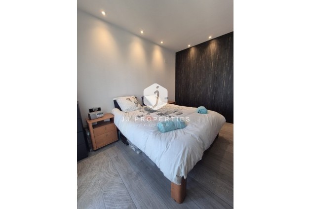 Segunda mano - Villa -
La Finca Golf Resort - Inland