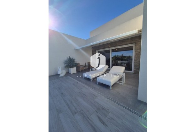 Segunda mano - Villa -
La Finca Golf Resort - Inland