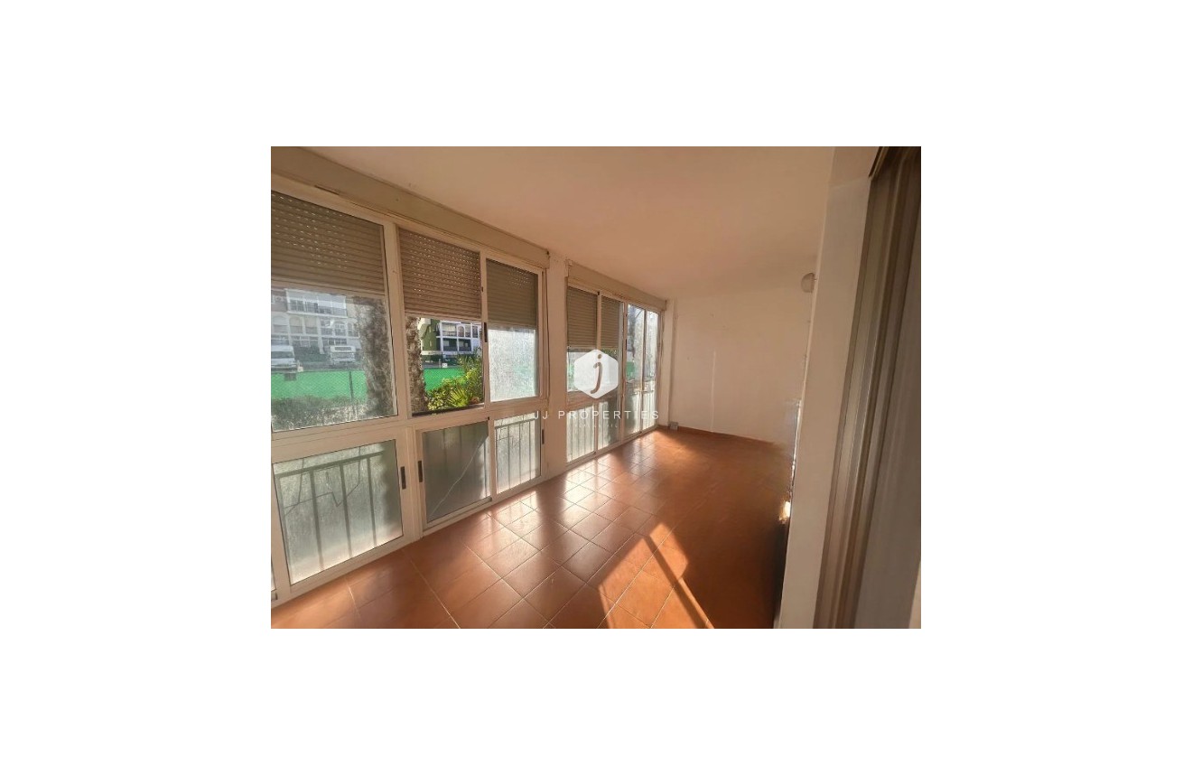 D'occasion - Appartement -
Torrevieja - Costa Blanca