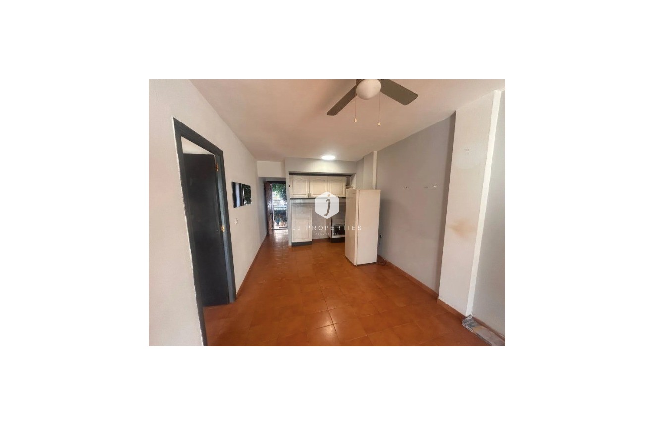 D'occasion - Appartement -
Torrevieja - Costa Blanca