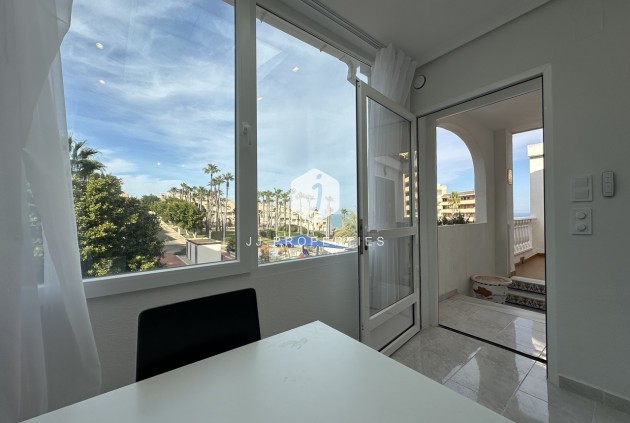 Aus zweiter Hand - Duplex -
La Mata - Costa Blanca