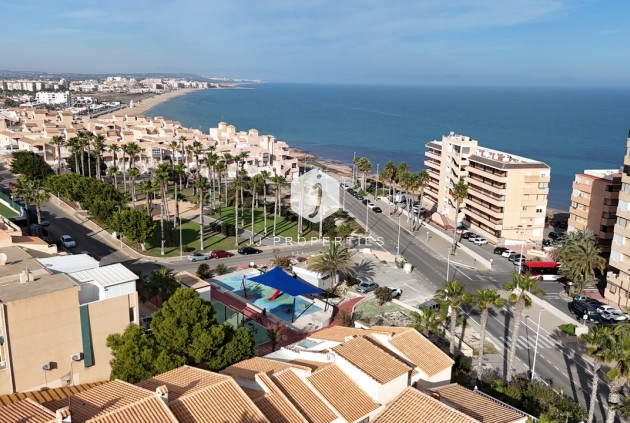 Aus zweiter Hand - Duplex -
La Mata - Costa Blanca