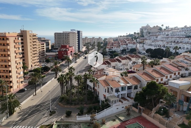 Aus zweiter Hand - Duplex -
La Mata - Costa Blanca