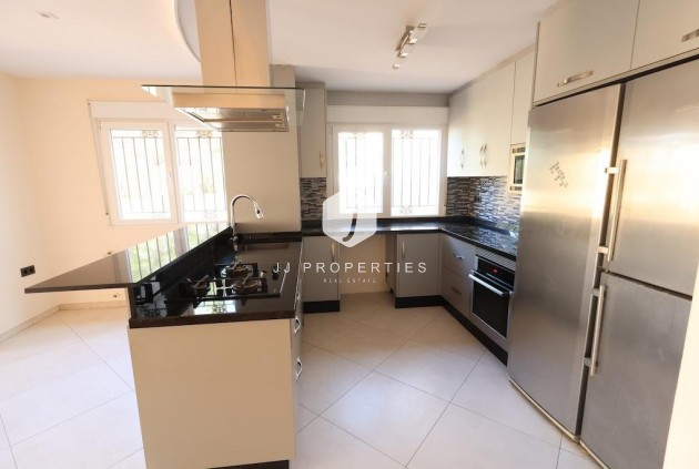 D'occasion - Villa -
Orihuela Costa - Costa Blanca