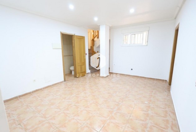 D'occasion - Villa -
Orihuela Costa - Costa Blanca