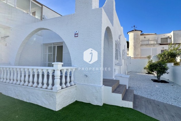 Z drugiej ręki - Bungalow -
Orihuela Costa - Costa Blanca