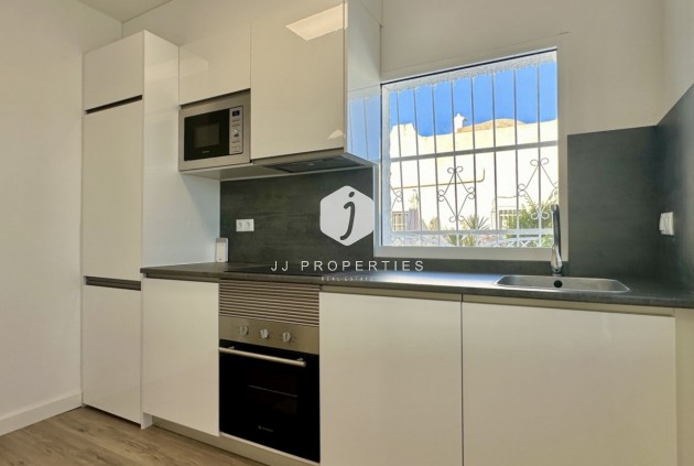 Z drugiej ręki - Bungalow -
Orihuela Costa - Costa Blanca