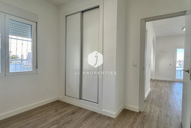 Z drugiej ręki - Bungalow -
Orihuela Costa - Costa Blanca