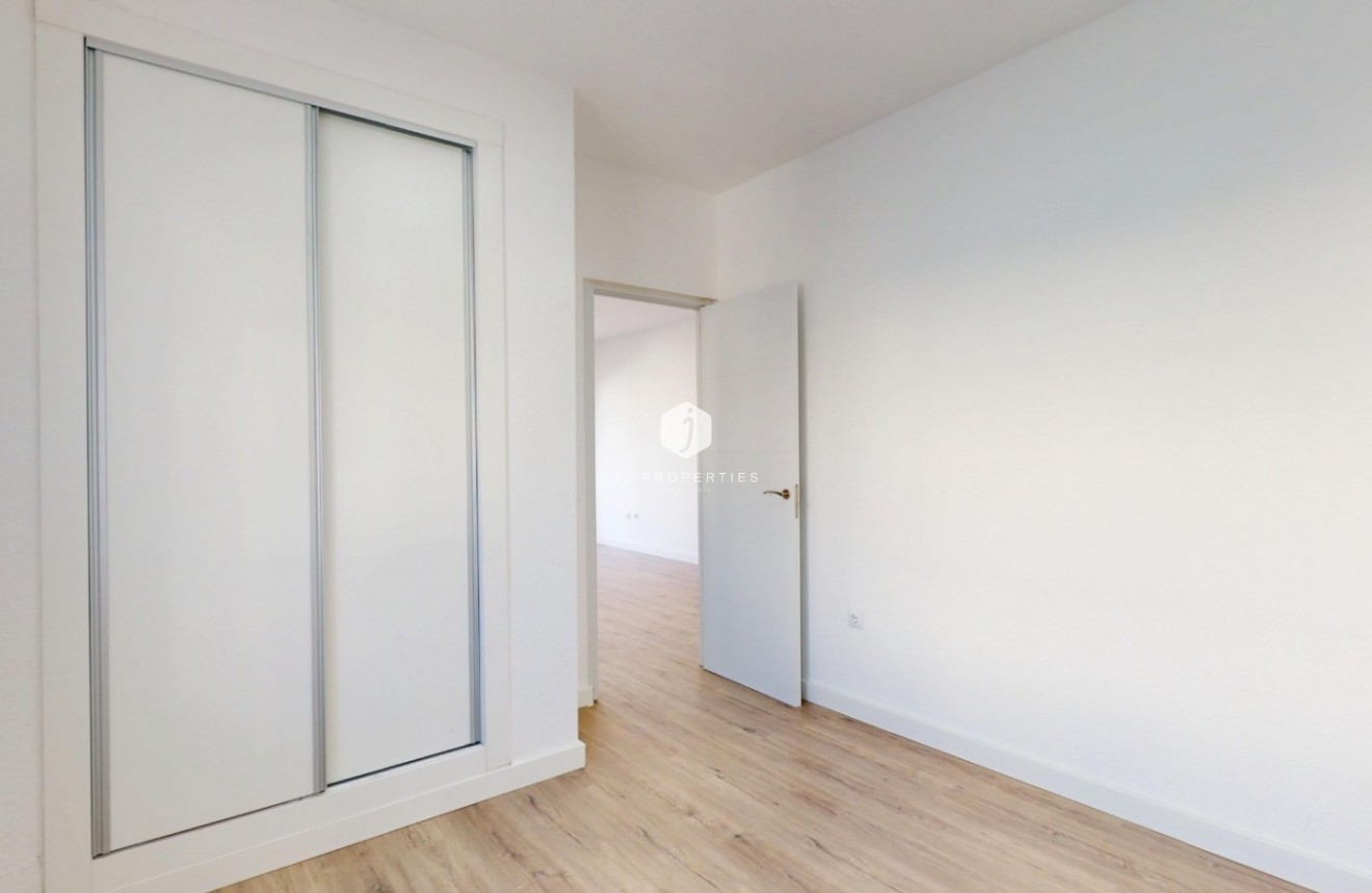 Z drugiej ręki - Bungalow -
Orihuela Costa - Costa Blanca