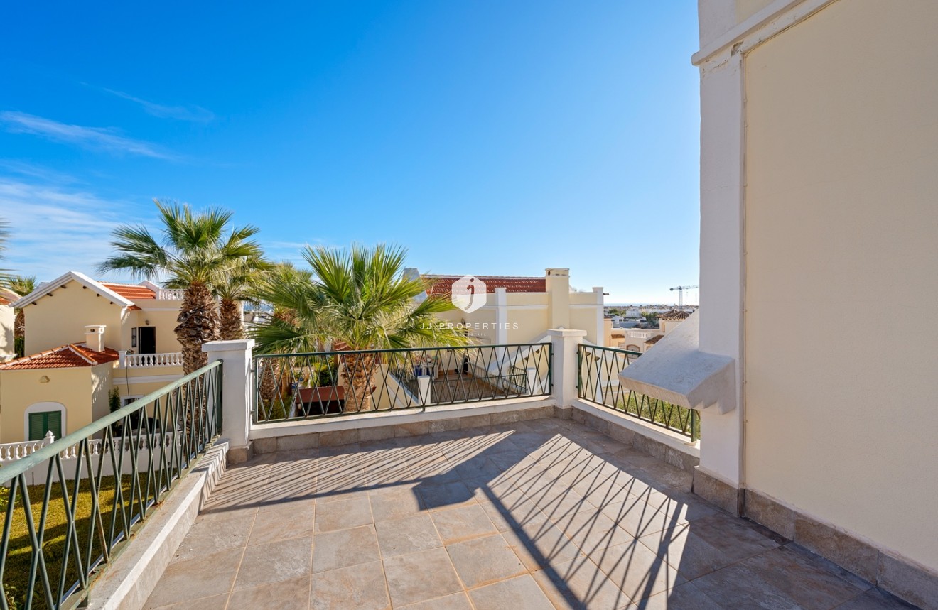 Segunda mano - Villa -
Orihuela Costa - Costa Blanca