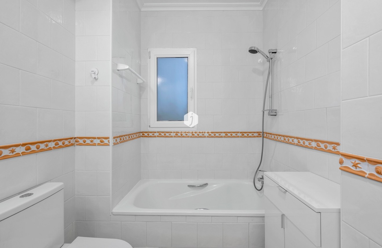 D'occasion - Appartement -
Orihuela Costa - Costa Blanca