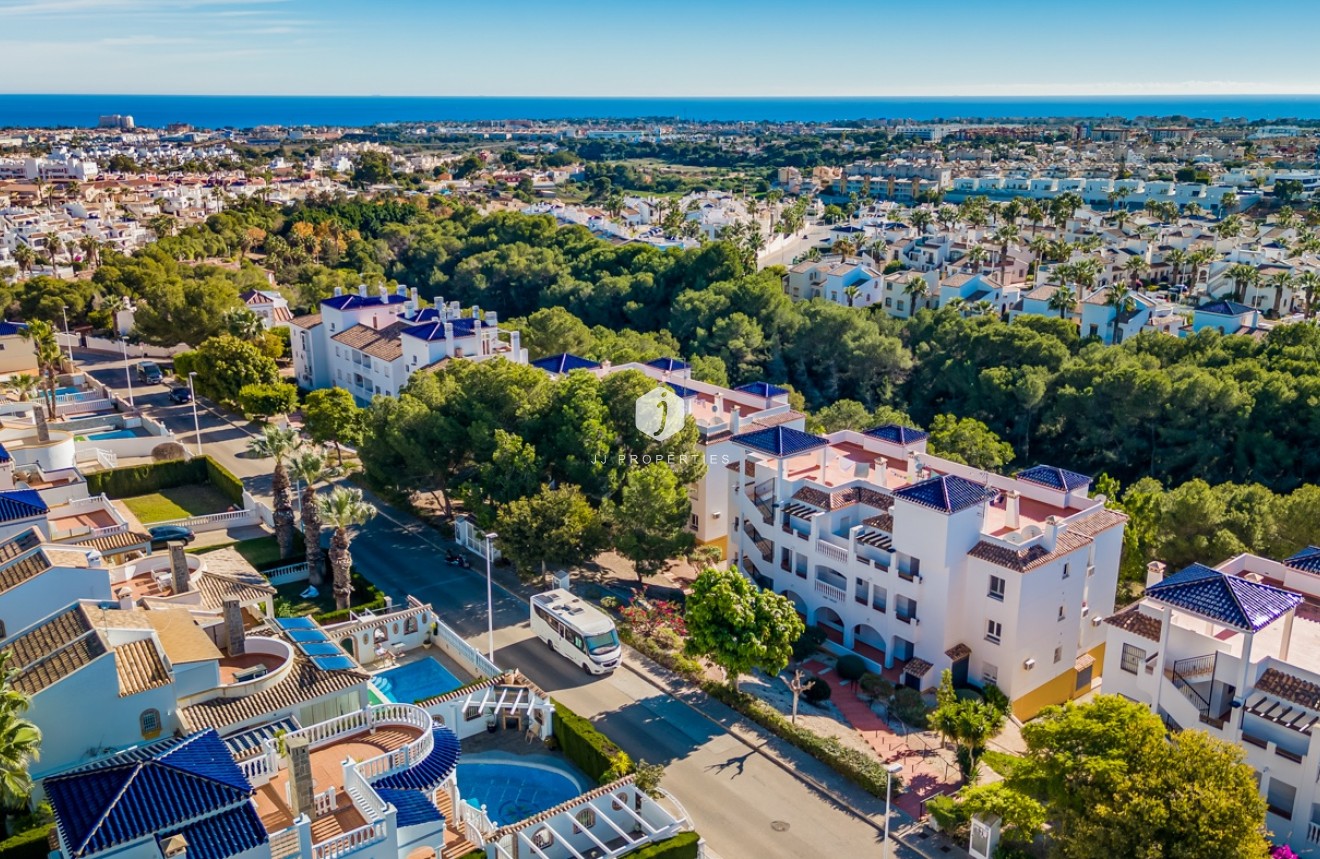 D'occasion - Appartement -
Orihuela Costa - Costa Blanca