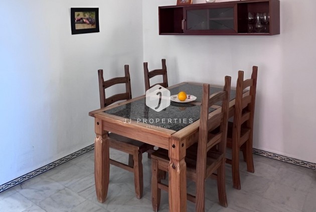 Segunda mano - Apartamento / piso -
Torrevieja - Playa de los Locos