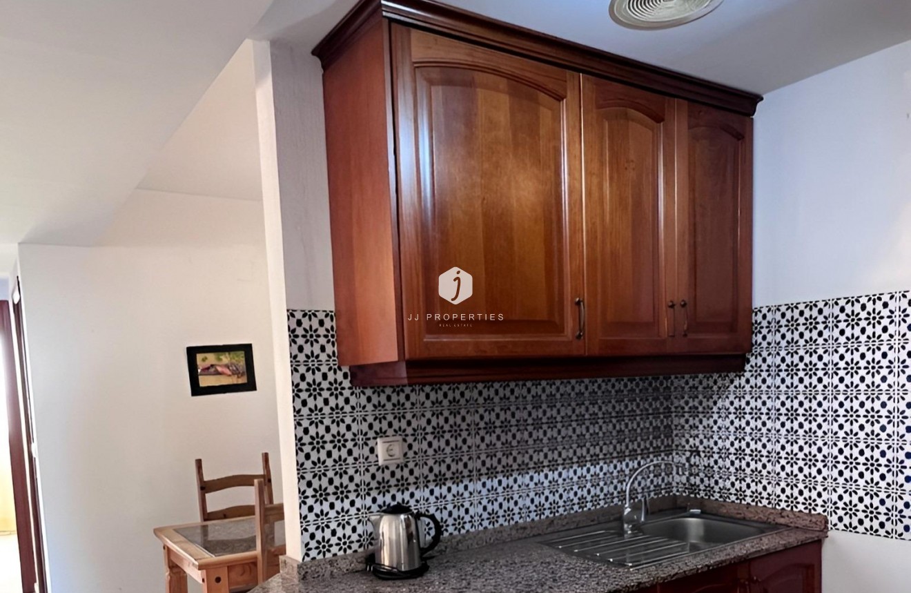 Segunda mano - Apartamento / piso -
Torrevieja - Playa de los Locos