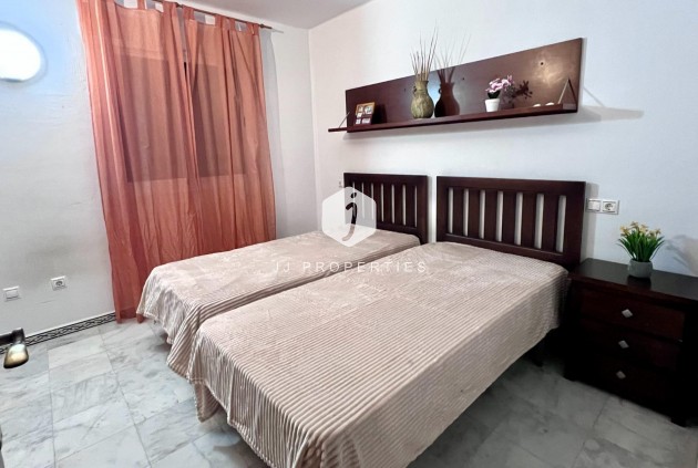 Segunda mano - Apartamento / piso -
Torrevieja - Playa de los Locos