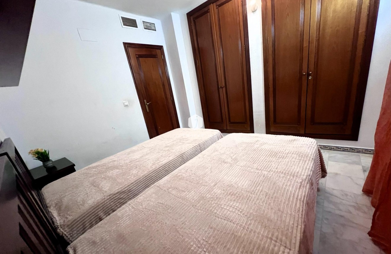 Segunda mano - Apartamento / piso -
Torrevieja - Playa de los Locos