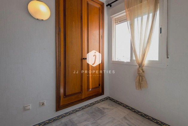 Segunda mano - Apartamento / piso -
Torrevieja - Playa de los Locos