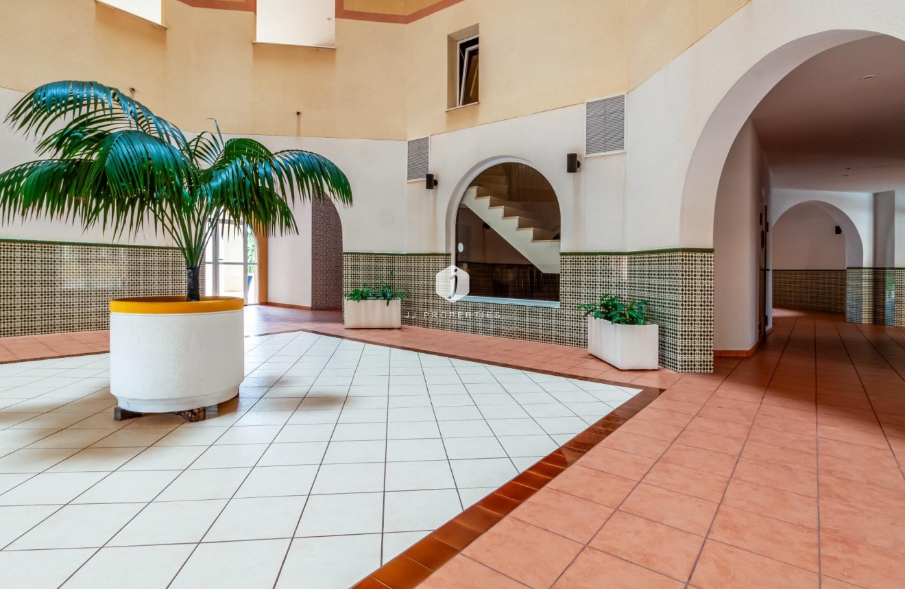 Segunda mano - Apartamento / piso -
Torrevieja - Playa de los Locos