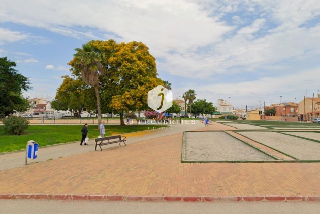 Segunda mano - Apartamento / piso -
Torrevieja - Playa de los Locos