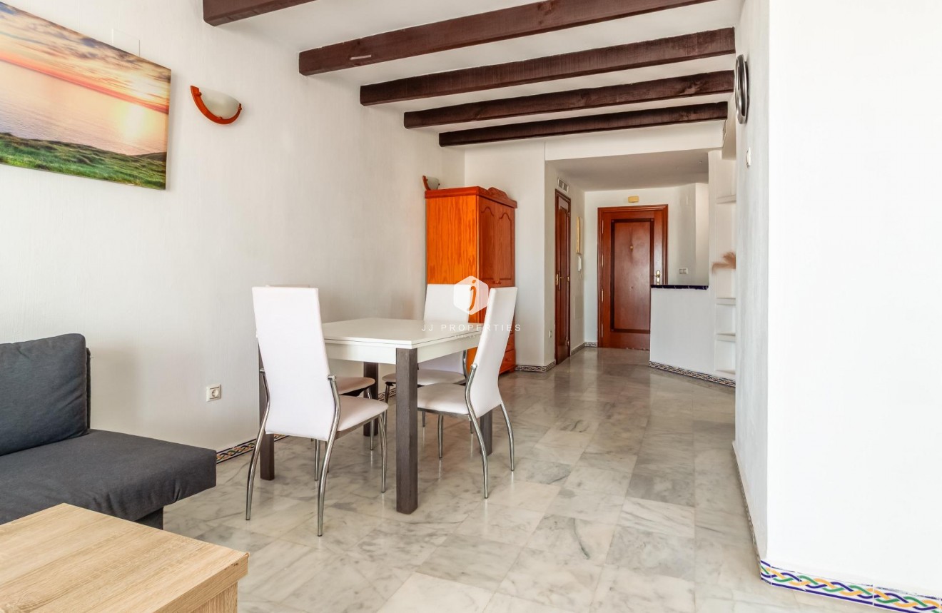 Aus zweiter Hand - Wohnung -
Torrevieja - Playa de los Locos