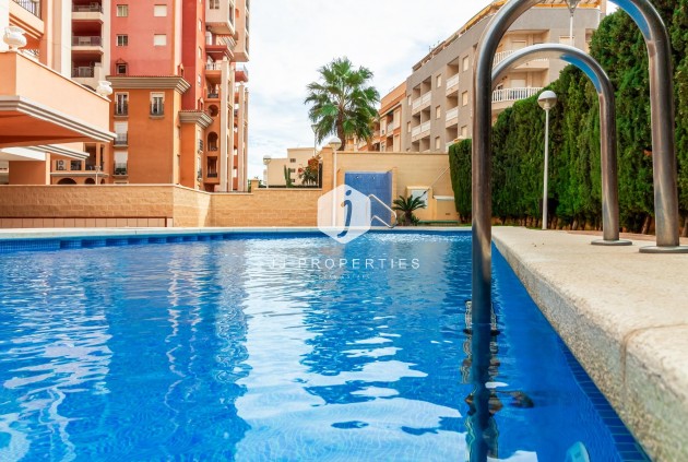 Aus zweiter Hand - Wohnung -
Torrevieja - Playa de los Locos