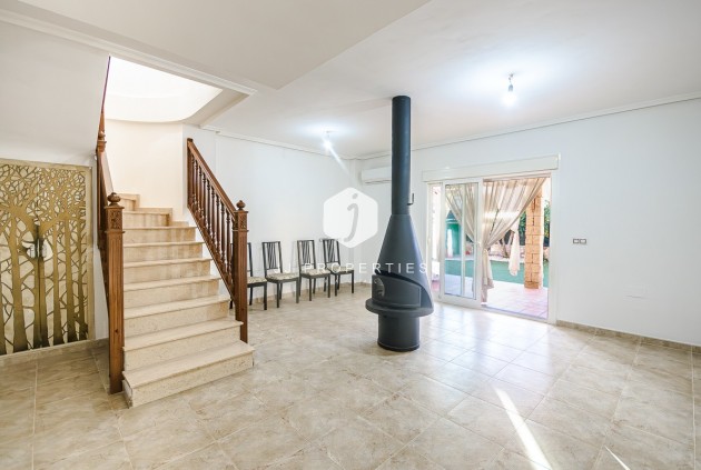 Resale - Villa -
Benferri - Inland