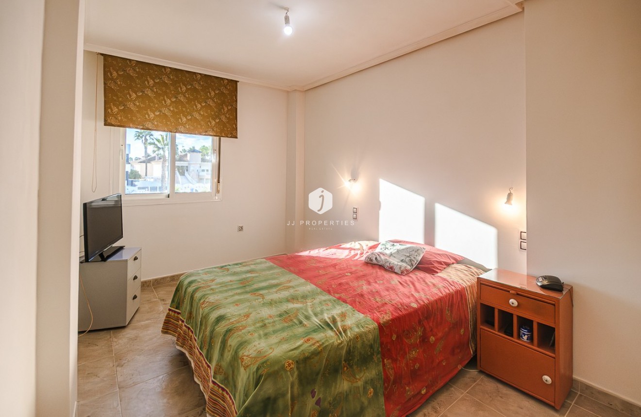 Resale - Villa -
Benferri - Inland