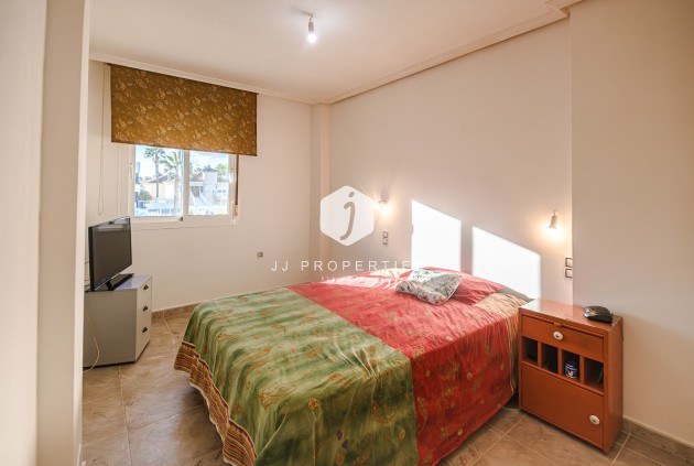 Resale - Villa -
Benferri - Inland