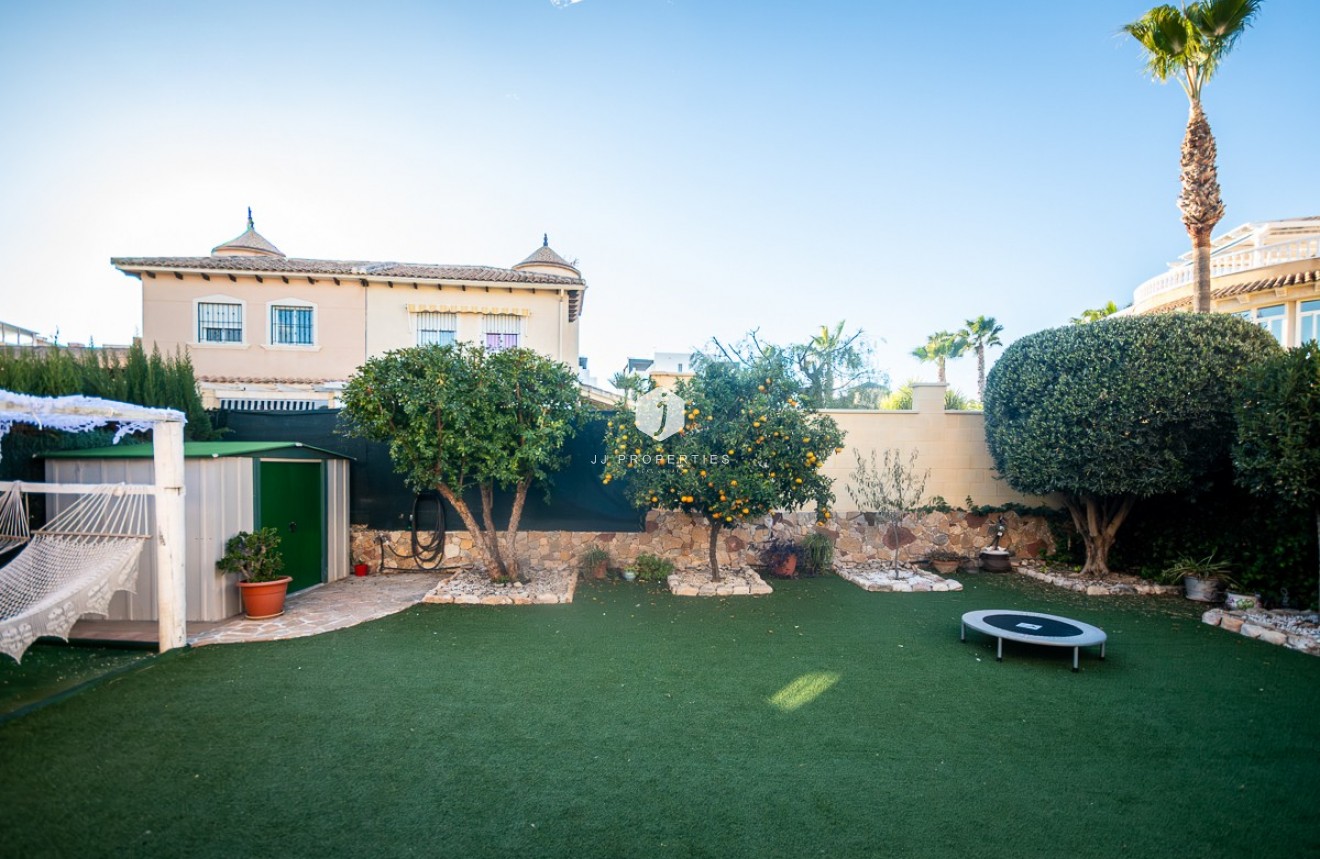 Resale - Villa -
Benferri - Inland