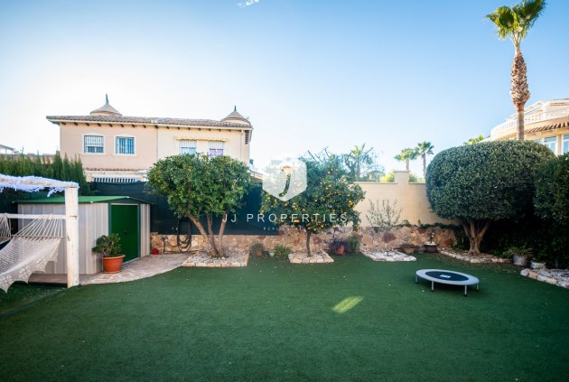 Resale - Villa -
Benferri - Inland