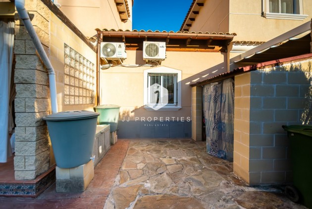 Resale - Villa -
Benferri - Inland