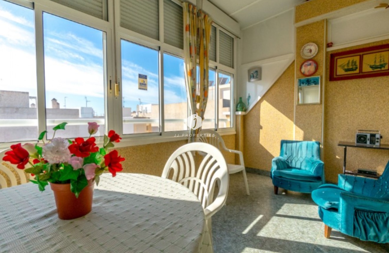 Aus zweiter Hand - Penthouse -
Torrevieja - Costa Blanca