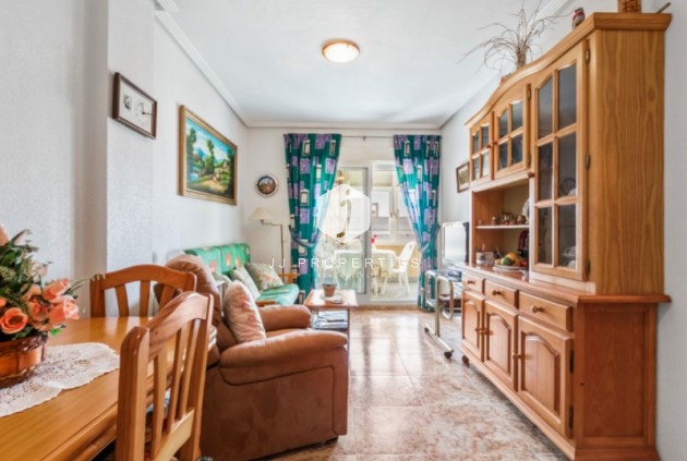 Aus zweiter Hand - Penthouse -
Torrevieja - Costa Blanca