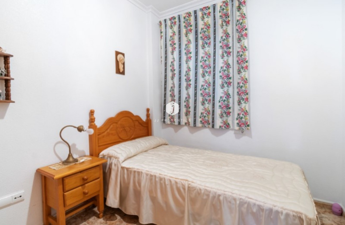 Aus zweiter Hand - Penthouse -
Torrevieja - Costa Blanca