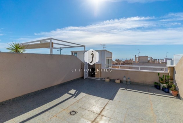 Aus zweiter Hand - Penthouse -
Torrevieja - Costa Blanca