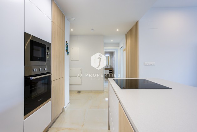 Z drugiej ręki - Mieszkanie w bloku -
Orihuela Costa - Costa Blanca