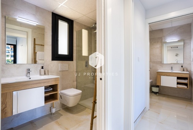 Z drugiej ręki - Mieszkanie w bloku -
Orihuela Costa - Costa Blanca