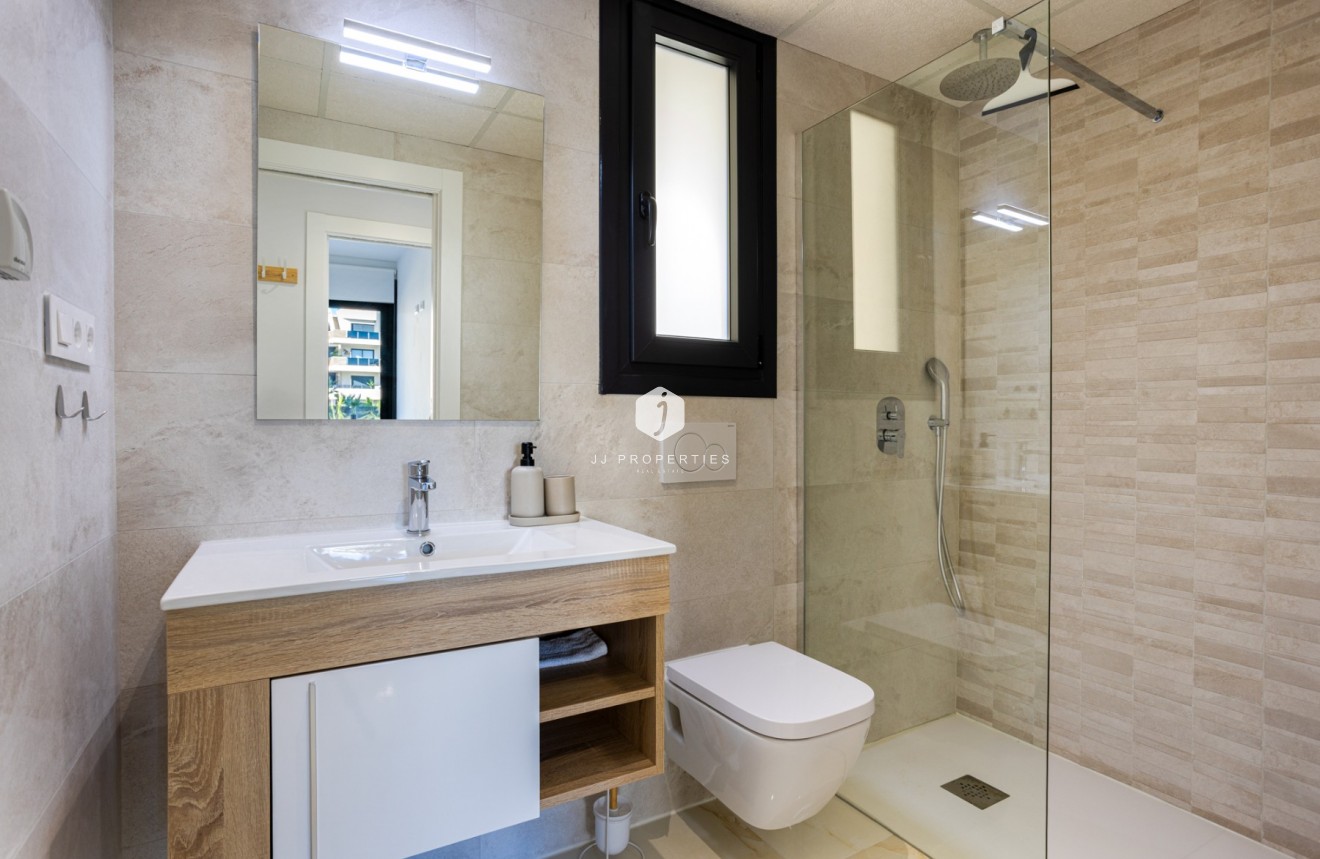 Z drugiej ręki - Mieszkanie w bloku -
Orihuela Costa - Costa Blanca